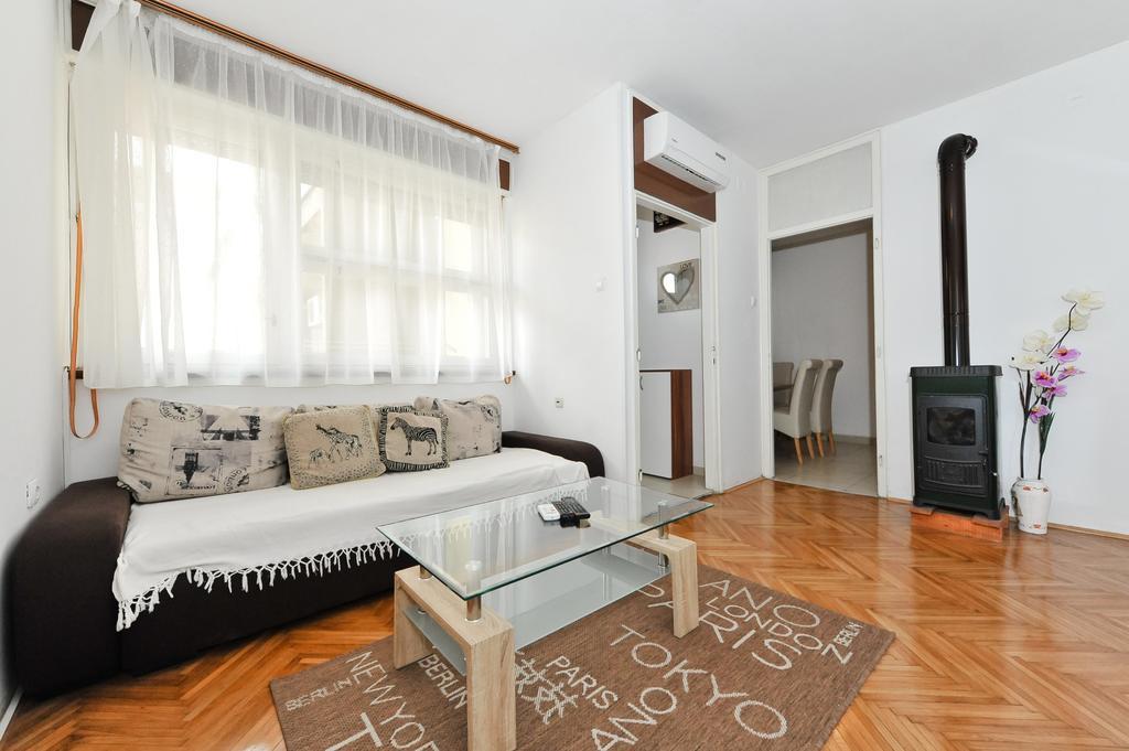 Apartments Feel Center Zadar Rum bild