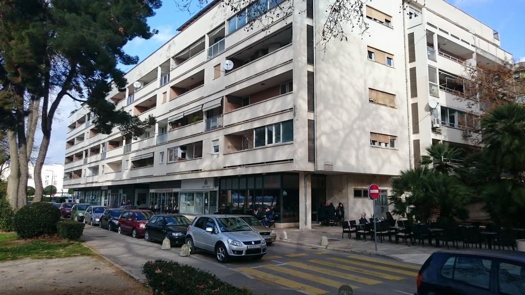 Apartments Feel Center Zadar Exteriör bild